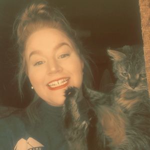 Meet your Posher, Becca